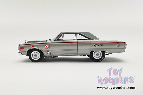 Acme - Plymouth Belvedere Lightweight - Silver Bullet (1967, 1/18 scale diecast model car, Silver) A1806704