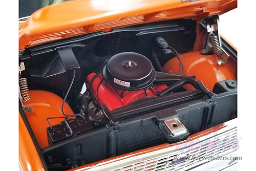 Acme - Chevrolet&reg; K10 4x4 Pickup Truck (1972, 1/18 scale diecast model car, Orange/White) A1807213