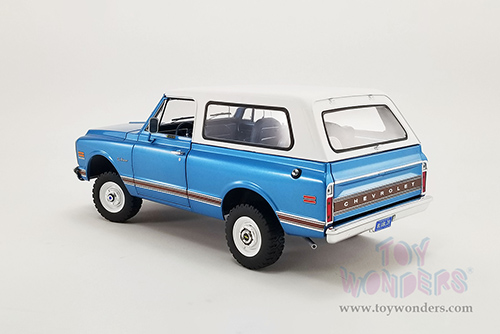 Acme - Chevrolet&reg; K5 Blazer  (1970, 1/18 scale diecast model car, Blue/White) A1807704