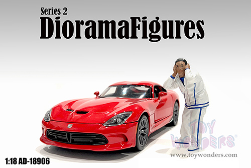 Showcasts® Figurines - Figure18 Series 2 Figure 6 (1/18 scale, White) AD-18906 MAP: $14.99