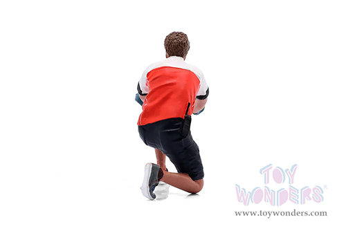 Showcasts® Figurines - Race Crew Figure #1 (1/18 scale, Red/White) AD-19001 MAP: $13.99