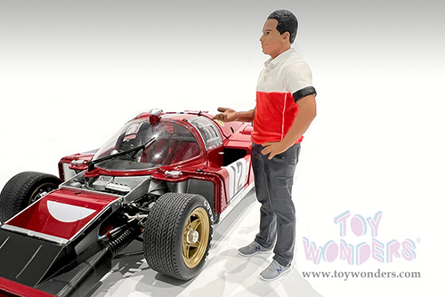 Showcasts® Figurines - Race Crew Figure #4 (1/24 scale, Red/White) AD-25004 MAP: $11.99