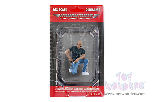 Showcasts® Figurines - "Muscle Mechanics" Figure #6 (1/18 scale, Green/Blue) AD-19206 MAP: $12.99