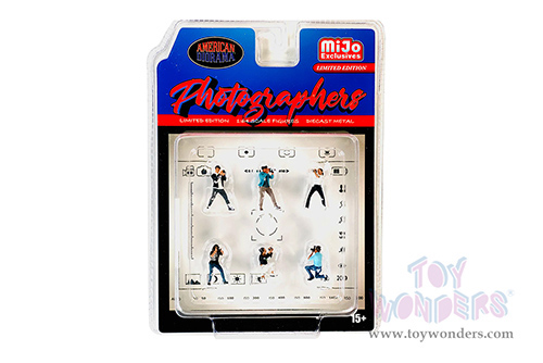 American Diorama/Mijo Exclusives - Photographers (6 pc. set, 1/64 scale diecast metal, Asstd.) AD-2414MJ