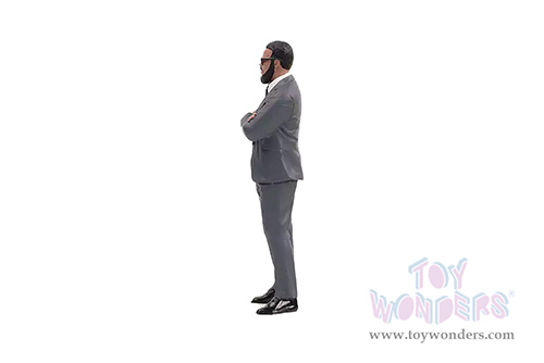 Showcasts® Figurines - Gentlemen's Club Figure 2 (1/24 scale, Gray) AD-24802 MAP: $10.99