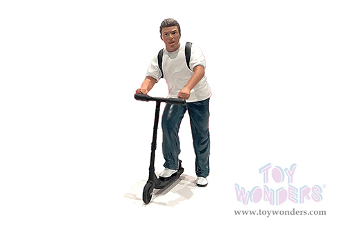 Showcasts® Figurines - Figure24 Series 2 Figure 1 (1/24 scale, Dark Blue,White) AD-24901 MAP: $15.99