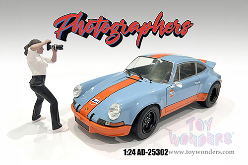 Showcasts® Figurines - "Photographers" Figure #2 (1/24 scale, Black/White) AD-25302 MAP: $11.99