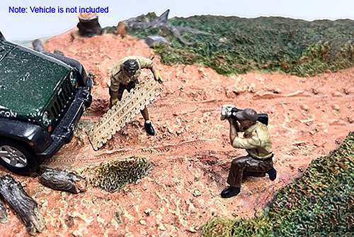 American Diorama Figurine - 4x4 Mechanics Set 4 (2 pc. set, 1/43 scale diecast metal, Asstd.) AD-43004