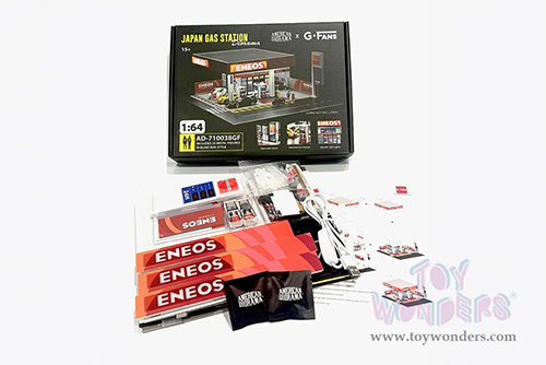 American Diorama X G-Fans - Japan Gas Station with LED Lights and 2 Figure Set (1/64 scale diorama model, Asstd.)  AD-710038GF