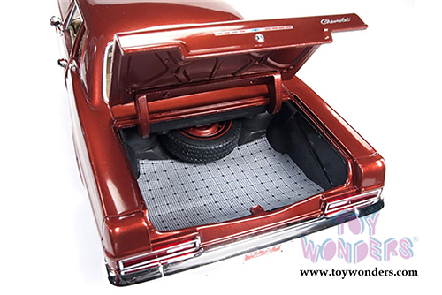 Auto World - Chevrolet Biscayne Coupe Hard Top (1966, 1/18 scale diecast model car, Bronze) AMM1053