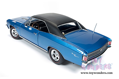 Auto World - Baldwin Motion&trade; Chevelle&reg; SS 427 Hard Top (1967, 1/18 scale diecast model car, Blue) AMM1068