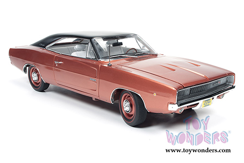 Auto World American Muscle - Hemmings Muscle Machines Dodge Charger R/T Hard Top (1968, 1/18 scale diecast model car, Bronze) AMM1075