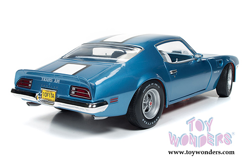 Auto World - Pontiac Firebird Trans Am Hard Top (1972, 1/18 scale diecast model car, Adriatic Blue) AMM1076