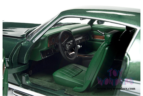 Auto World American Muscle - Baldwin Motion&reg; Camaro&reg; Hard Top (1970, 1/18 scale diecast model car, Green) AMM1079
