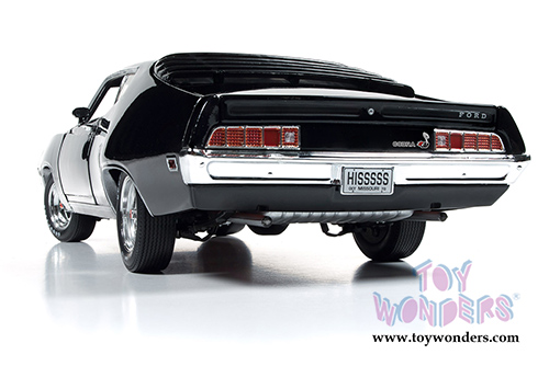 Auto World American Muscle - Ford Torino Cobra Hard Top (1970, 1/18 scale diecast model car, Gloss Black) AMM1085