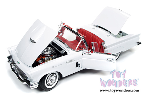 Auto World American Muscle - Ford Thunderbird Convertible w/ Removable Bonnet Holiday Edition (1957, 1/18 scale diecast model car, White) AMM1089