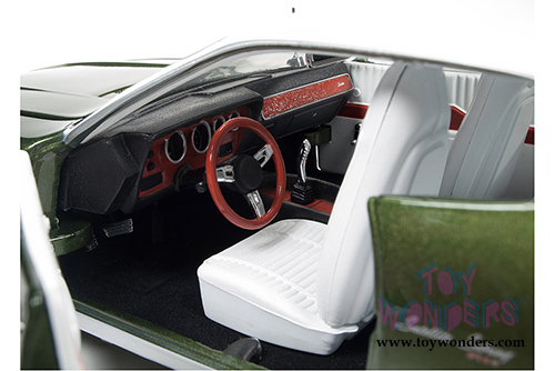 Auto World American Muscle - Plymouth Satellite Sebring Plus Hardtop (1971, 1/18 scale diecast model car, Sherwood Green Metallic) AMM1092