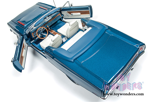Auto World - American Muscle | Plymouth GTX Convertible 50th Anniversary (1969, 1/18 scale diecast model car, Nantucket Blue) AMM1102