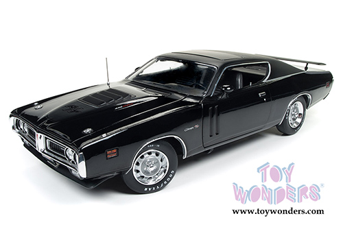 Auto World American Muscle - Dodge Charger R/T SE Hard Top with Sunroof (1971, 1/18 scale diecast model car, Black) AMM1107
