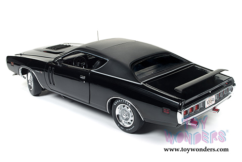 Auto World American Muscle - Dodge Charger R/T SE Hard Top with Sunroof (1971, 1/18 scale diecast model car, Black) AMM1107