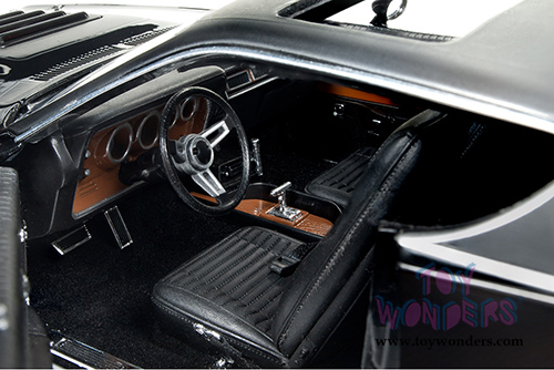 Auto World American Muscle - Dodge Charger R/T SE Hard Top with Sunroof (1971, 1/18 scale diecast model car, Black) AMM1107