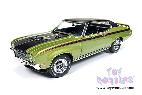 Auto World American Muscle - Hemmings Muscle Machines | 1971 Buick&reg; Skylark&trade; GSX&trade; Hardtop (1971, 1/18 scale diecast model car, Lime mist Green) AMM1117
