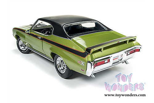 Auto World American Muscle - Hemmings Muscle Machines | 1971 Buick&reg; Skylark&trade; GSX&trade; Hardtop (1971, 1/18 scale diecast model car, Lime mist Green) AMM1117