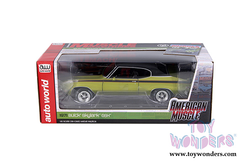 Auto World American Muscle - Hemmings Muscle Machines | 1971 Buick&reg; Skylark&trade; GSX&trade; Hardtop (1971, 1/18 scale diecast model car, Lime mist Green) AMM1117