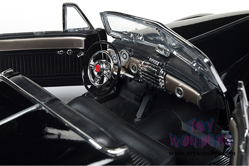 Auto World American Muscle - Buick&reg; Y-Job Convertible (1938, 1/18 scale diecast model car, Black) AMM1120