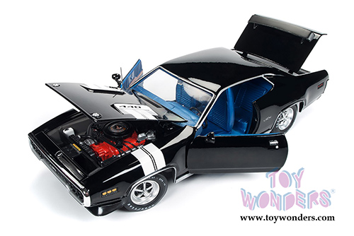 Auto World - American Muscle | Plymouth GTX Hardtop (1971, 1/18 scale diecast model car, Black Velvet) AMM1133