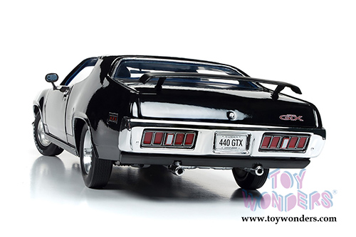 Auto World - American Muscle | Plymouth GTX Hardtop (1971, 1/18 scale diecast model car, Black Velvet) AMM1133