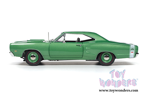 Auto World American Muscle - Hemmings Muscle Machines Dodge Coronet Super Bee Hardtop (1969, 1/18 scale diecast model car, Green) AMM1136