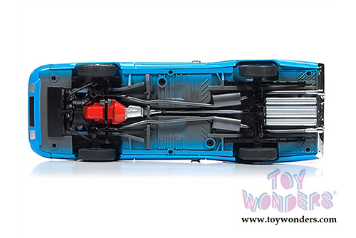 Auto World - American Muscle | Plymouth Superbird Hardtop Looney Tunes&trade; (1970, 1/18 scale diecast model car, Petty Blue) AMM1137