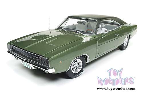 Auto World American Muscle - Dodge Charger R/T Hard Top Class of '68 (1968, 1/18 scale diecast model car, Medium Green Metallic) AMM1140