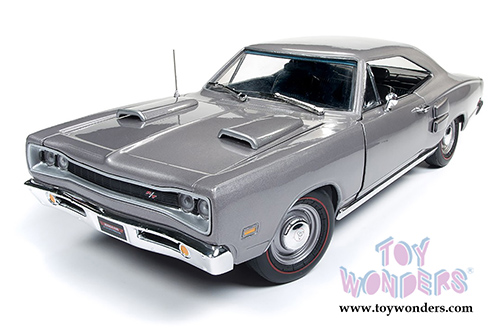 Auto World American Muscle - Dodge Coronet R/T Hardtop (1969, 1/18 scale diecast model car, Silver) AMM1141