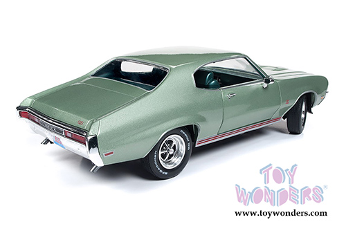 Auto World American Muscle - Buick&reg; GS&trade; 455 Hardtop Muscle Car & Corvette Nationals (MCACN) (1970, 1/18 scale diecast model car, Green) AMM1149