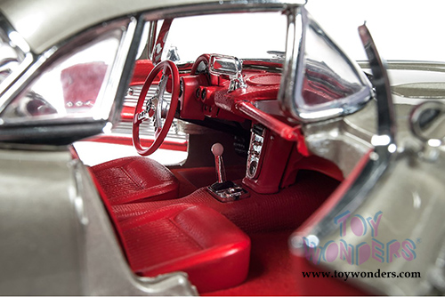 Auto World American Muscle - Chevy&reg; Corvette&reg; Hardtop Muscle Car & Corvette Nationals (MCACN) (1961, 1/18 scale diecast model car, Fawn Beige) AMM1151