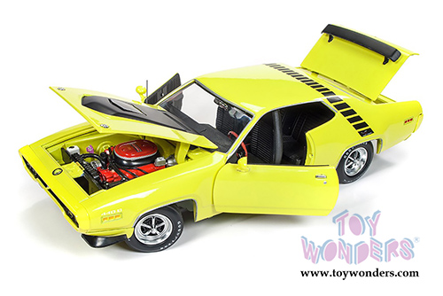 Auto World - American Muscle | Plymouth Road Runner Hardtop Looney Tunes&trade; (1971, 1/18 scale diecast model car, Yellow) AMM1158