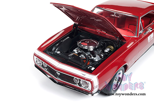 Auto World - Hot Rod Magazine | Chevrolet&reg; Camaro&reg; SS&trade; Hardtop (1967, 1/18 scale diecast model car, Bolero Red) AMM1163