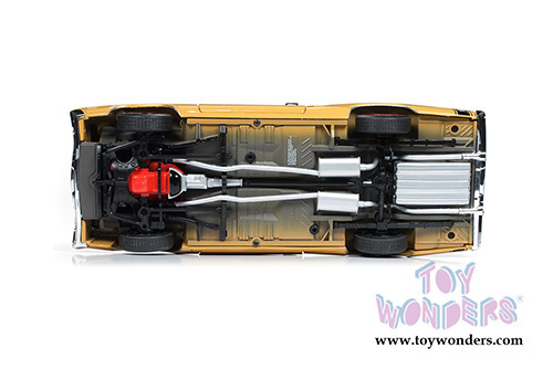 Auto World - American Muscle | Dodge Coronet Super Bee Hardtop Class of '69 50th Anniversary (1969, 1/18 scale diecast model car, Butterscotch) AMM1173