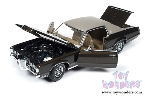 Auto World - American Muscle | Pontiac&reg; Grand Prix&trade; SJ Muscle Car & Corvette Nationals (MCACN) 10th Anniversary (1969, 1/18 scale diecast model car, Brown) AMM1175
