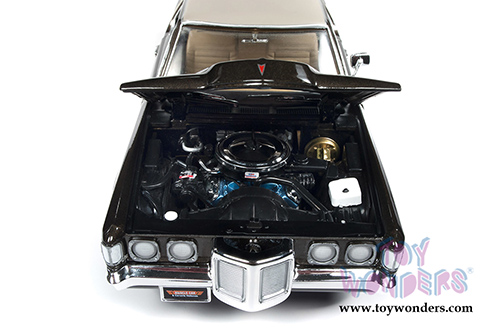 Auto World - American Muscle | Pontiac&reg; Grand Prix&trade; SJ Muscle Car & Corvette Nationals (MCACN) 10th Anniversary (1969, 1/18 scale diecast model car, Brown) AMM1175