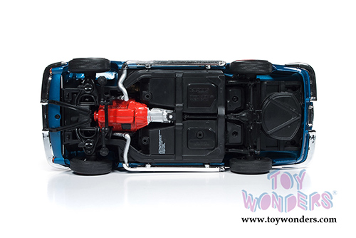 Auto World American Muscle - Chevy&reg; Corvette&reg; Hardtop Muscle Car & Corvette Nationals (MCACN) (1967, 1/18 scale diecast model car, Marina Blue) AMM1176