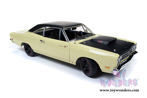 Auto World - American Muscle | Plymouth Road Runner Hardtop Class of '69 50th Anniversary (1969, 1/18 scale diecast model car, Sunfire Yellow/Black) AMM1179