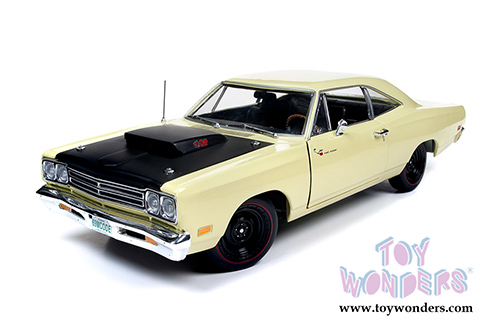 Auto World - American Muscle | Plymouth Road Runner Hardtop Class of '69 50th Anniversary (1969, 1/18 scale diecast model car, Sunfire Yellow) AMM1180