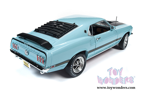 Auto World - American Muscle - Ford Mustang Mach 1 Hardtop Class of '69 50th Anniversary (1969, 1/18 scale diecast model car, Aztec Aqua) AMM1181