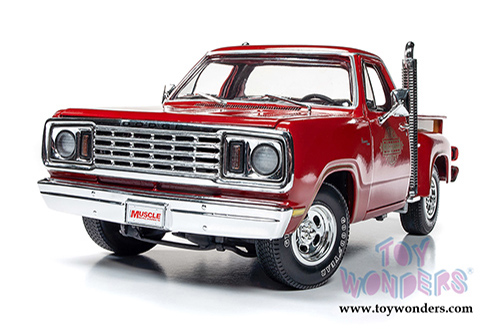 Auto World American Muscle - Hemmings Muscle Machines | Dodge Adventurer 150 Pickup Truck - Li'l Red Express Truck (1978, 1/18 scale diecast model car, Red) AMM1194