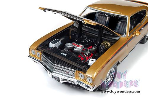 Auto World American Muscle - Buick® GSX™ Hardtop Muscle Car & Corvette Nationals (MCACN) (1971, 1/18 scale diecast model car, Cortez Gold) AMM1198