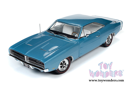 Auto World - American Muscle Dodge Charger R/T Hardtop Muscle Car & Corvette Nationals (MCACN) (1969, 1/18 scale diecast model car, B3 Light Blue) AMM1200