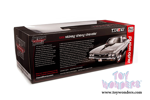 Auto World American Muscle - Chevrolet&reg; Nickey&reg; Chevelle&reg; Hardtop (1968, 1/18 scale diecast model car, Ermine White/Black) AMM1201